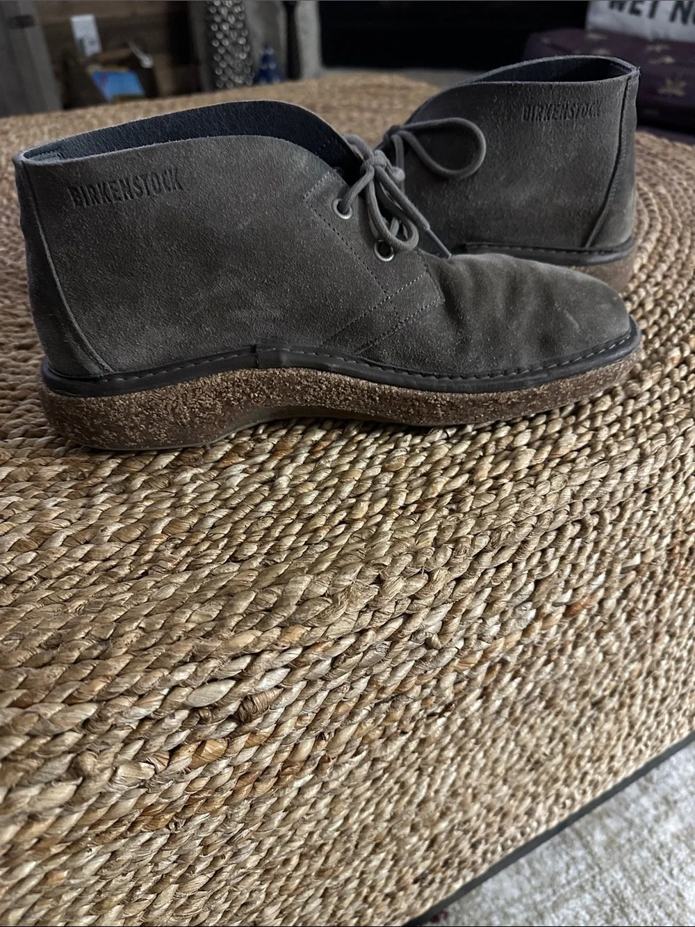 Birkenstock versatile gray